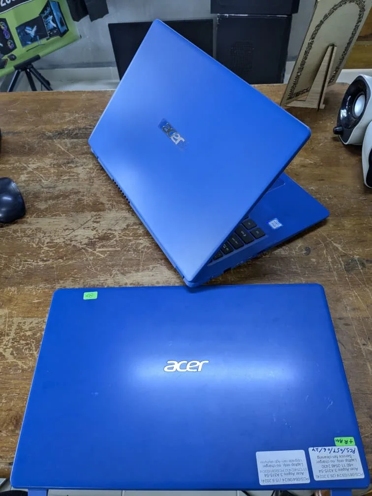Laptop Acer dengan casing baru selesai dipasang — repair Pro Computer Solution Kota Bharu
