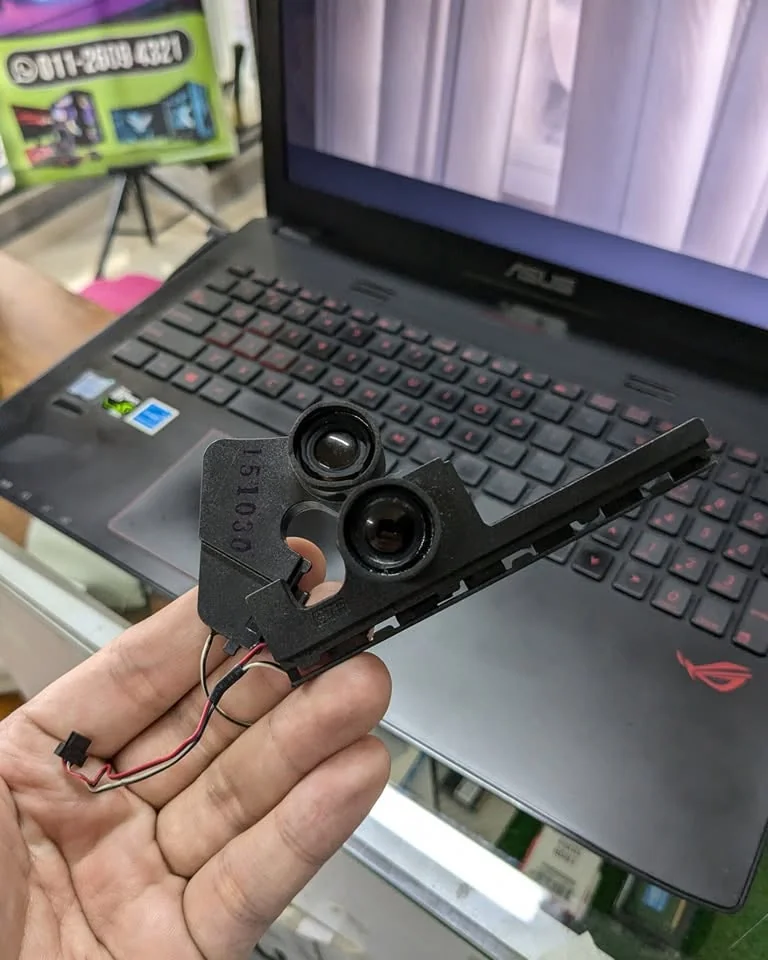 Tukar speaker laptop gaming ASUS ROG di Pro Computer Solution Kota Bharu